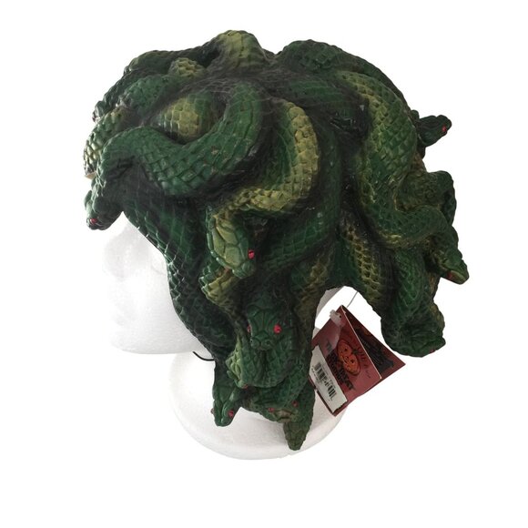 Trick or Treat Studios Adult MEDUSAS with Chin Strap MASKS TO DIE FOR! - Picture 2 of 7